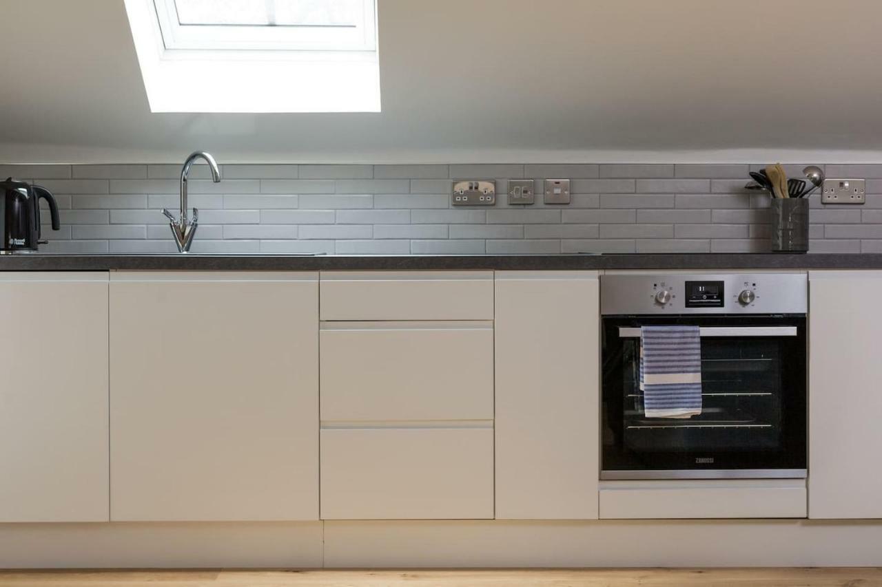Joivy Trendy 1-Bedroom Main Door House In New Town 爱丁堡 外观 照片